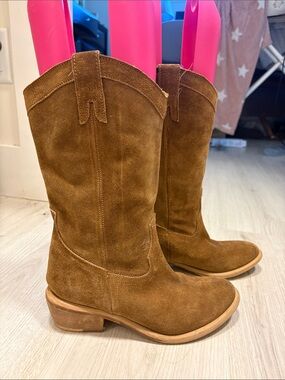 Aldo Cowboy Boots size 5